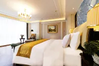AUWI Hotel