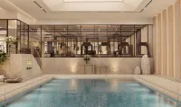 Warsaw Presidential Hotel - Pools