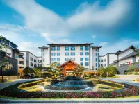 Xinhe International Hotel Hotels in Heqing