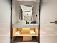 Fangcheng Yingda Hotel (Yalong International Shangbo City East Gate) - balcony