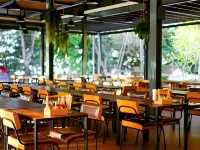 Chatnipa Beach Resort by Morseng Hotel in zona Spiaggia Suan Son