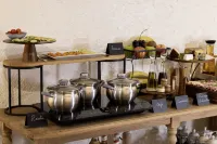 Le Relais Madeleine - breakfast
