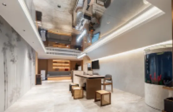 Lanyun Season Hotel