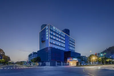 Hanting Hotel (Zhenjiang Dagang Chashan Hot Spring Xinggang West Road Branch) Hotel a Zhenjiang