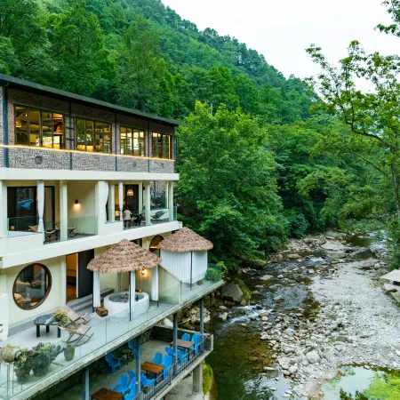 Qingchengshan Yipintan Sitang Homestay
