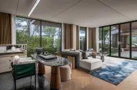 Dali Palace Hotel - Luxury