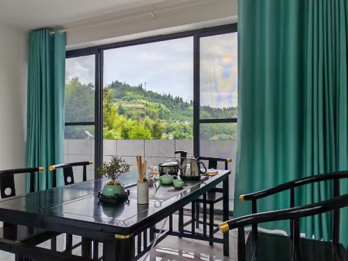 Guidong Yunshang Flower Blossom Homestay