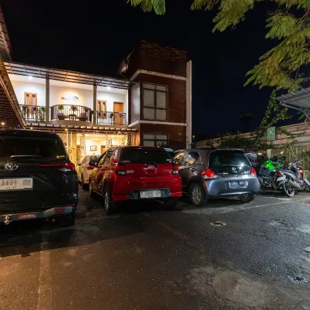 Jayagiri Guesthouse By Belgareti