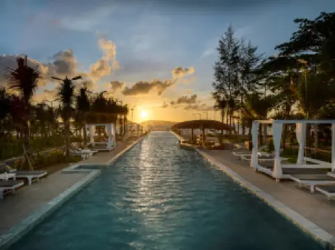 Royal Beach Resort & Residence by EHM