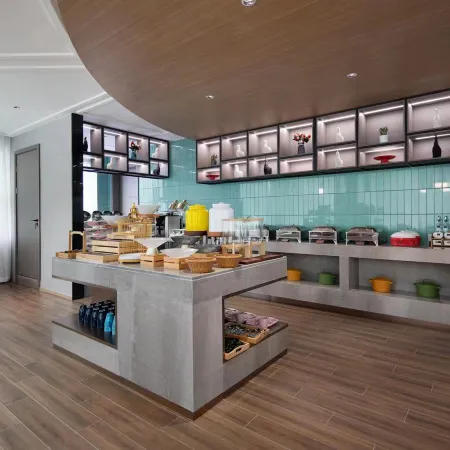 Home Inn UP Huayi Smart Travel Hotel (Zhuzhou Chaling Yandi Avenue Branch)