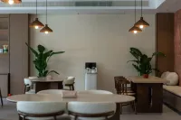 BAOHE Hotel· A Lakeside Private Hot Spring Retreat - 조식 운영