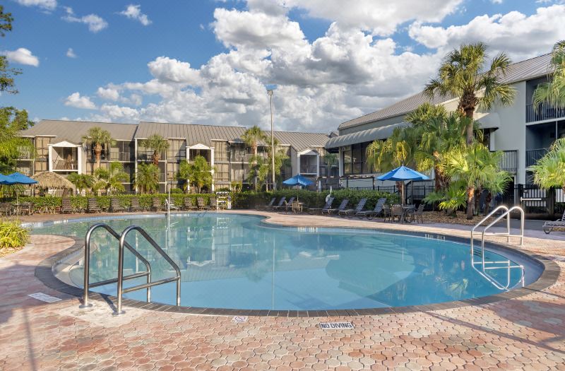 Parkway International Resort by Coolvacay