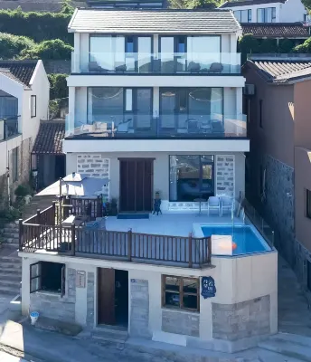 Moon And Stone's House