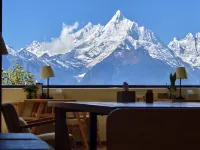 Fansu Hotel (Deqin Fog Thick) Hotels in Deqen