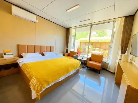 Dangchang County Ruyuan Homestay