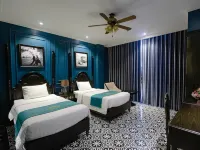 Royal Hotel City Centre Hotel a Móng Cái