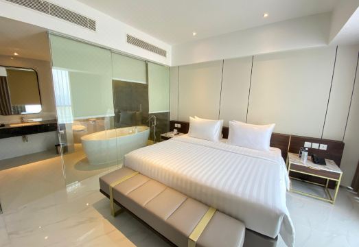 그랜드 위즈 호텔 프락시스 수라바야