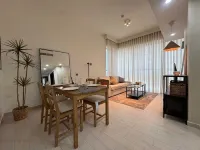 Premier 2-bedroom Lifeline apartment with free Parking Hotels in Abu Dhabi