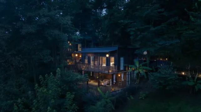 YuanYuanXiang Forest Retreat