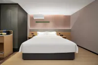 IU Hotel (Baoding Municipal Government Shidai)