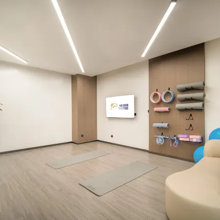 Chuanhang Golden Panda Grand Hotel (Beijing New International Exhibition Center Capital Airport)