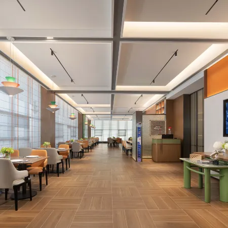 Hampton by Hilton Aksu