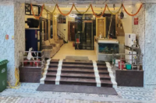 Hotel Vaidik Ganga Hotels near Ram Jhula