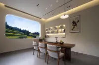 Huahai Shanyu PANORAMA·FLOWERS 270° Scenic Autumn Sun Design Boutique Stay (Huangling Scenic Area) - servizio colazione