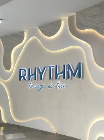 Grand Whiz Hotel Praxis Surabaya Отели рядом с достопримечательностью «Java Aquatic»