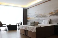 鵬潤大飯店（獅泉河店） - SPA