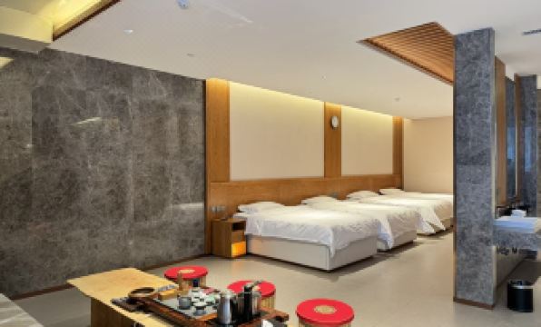 Changbai Mountain Linxi Volcanic Hot Spring Hotel