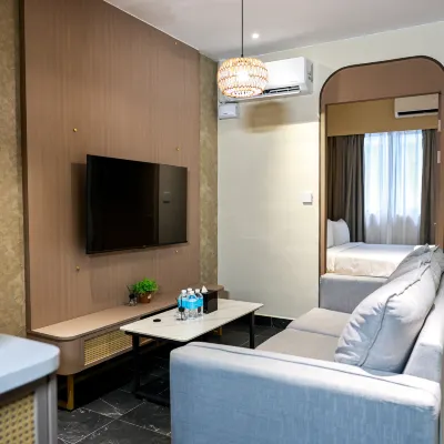 Kivana Suite, Vetro 11 by Ayuhouz Hôtels à proximité de : Mosquée d'état de Sabah
