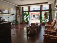 Tianyuan Homestay - parcheggio