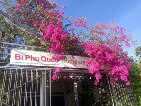 Homestay Golf & Coffee - Bi Phu Quoc Отели рядом с достопримечательностью «Ho Quoc Temple»