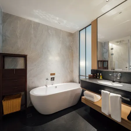 Deqing Luoyang Peninsula Radisson Manor