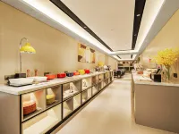 Homeinn Selected Hotel (Yangquan Xinglong Pedestrian Street Binhe New World Commercial Plaza) Hotels in Yangquan