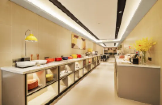 Homeinn Selected Hotel (Yangquan Xinglong Pedestrian Street Binhe New World Commercial Plaza)