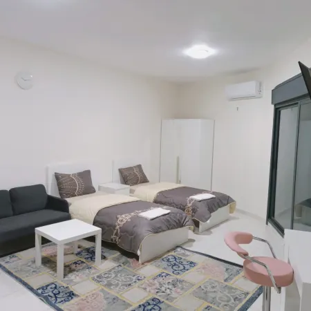 Durrat Al Israa Airport Residence