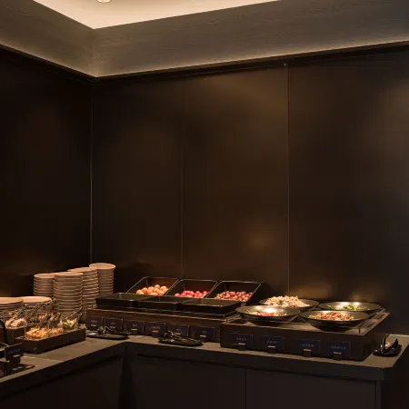 Jieyang Jinxianmen Atour Hotel