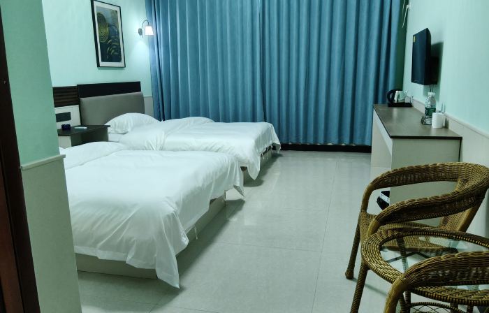 Lusheng Express Hotel