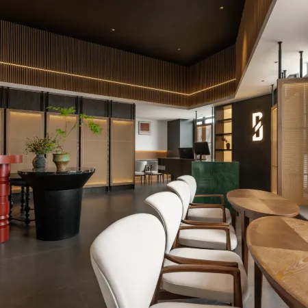 SFEEL Designer Hotel (Datong Wanda Plaza Branch)