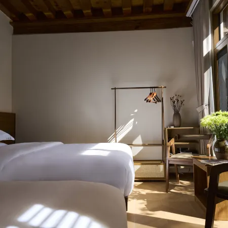 Lin Feng · Song-Style Aesthetic Courtyard Vacation Apartment (Shaxi Ancient Town Sideng Street)
