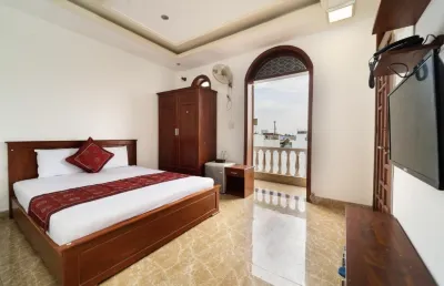 Long Phung Hotel METRO量販店 - Binh Phu附近的飯店