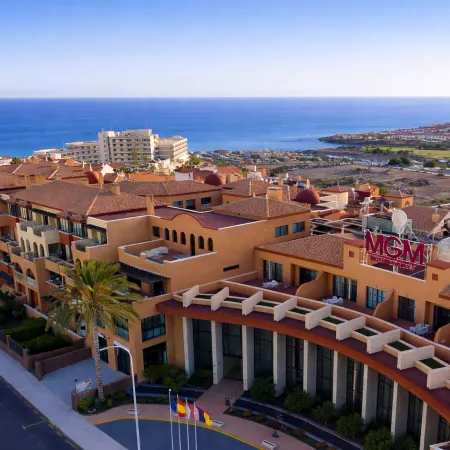 Grand Muthu Golf Plaza Hotel & Spa