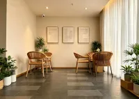 Muhua Private Hot Spring Hotel (Daocheng Yading Scenic Area Branch)