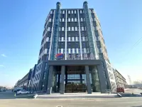 Oriental Hotel (Linyi Feixian Tanyi Industrial Park Branch)