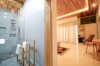 Giri Rose Boutique Hotel - balcony