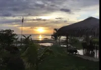 BambooBeachvilla2 AC NewOceanfront POOLsunsetview garden kitchen SATELLITE Starlink WI-FI - Виллы