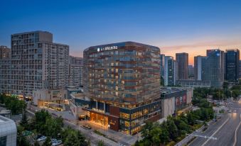 Himalayas Qingdao Hotel