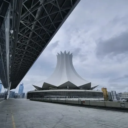 Rezen Select Nanning Convention and Exhibition Center